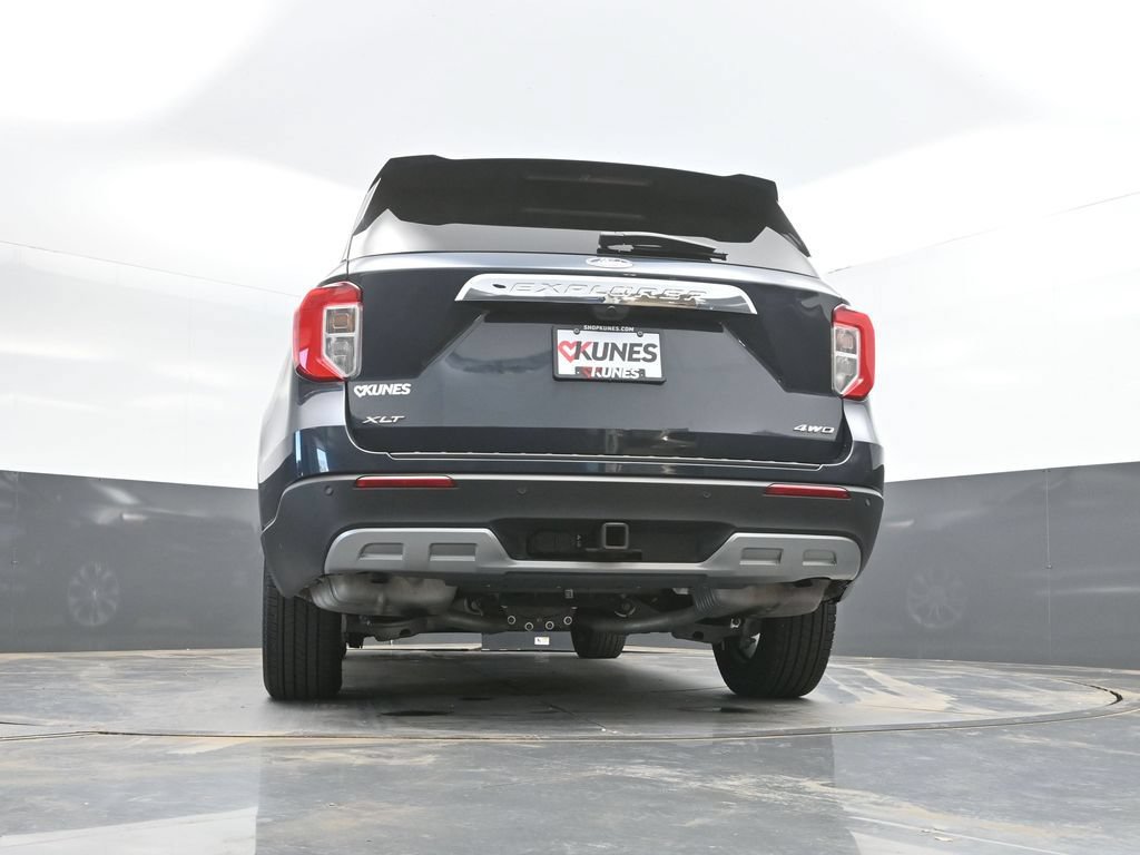 Used 2024 Ford Explorer XLT w/ Equipment Group 202A AWD/4WD image 41
