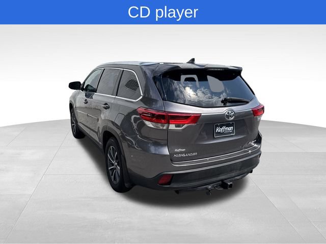 Used 2019 Toyota Highlander XLE AWD/4WD image 7