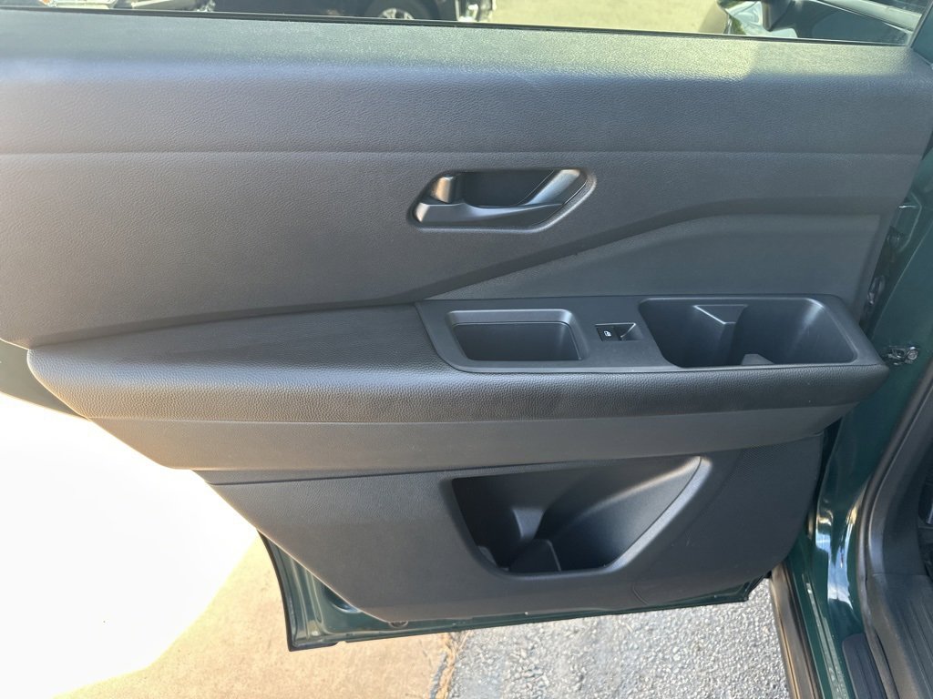 Used 2023 Nissan Pathfinder Rock Creek image 16