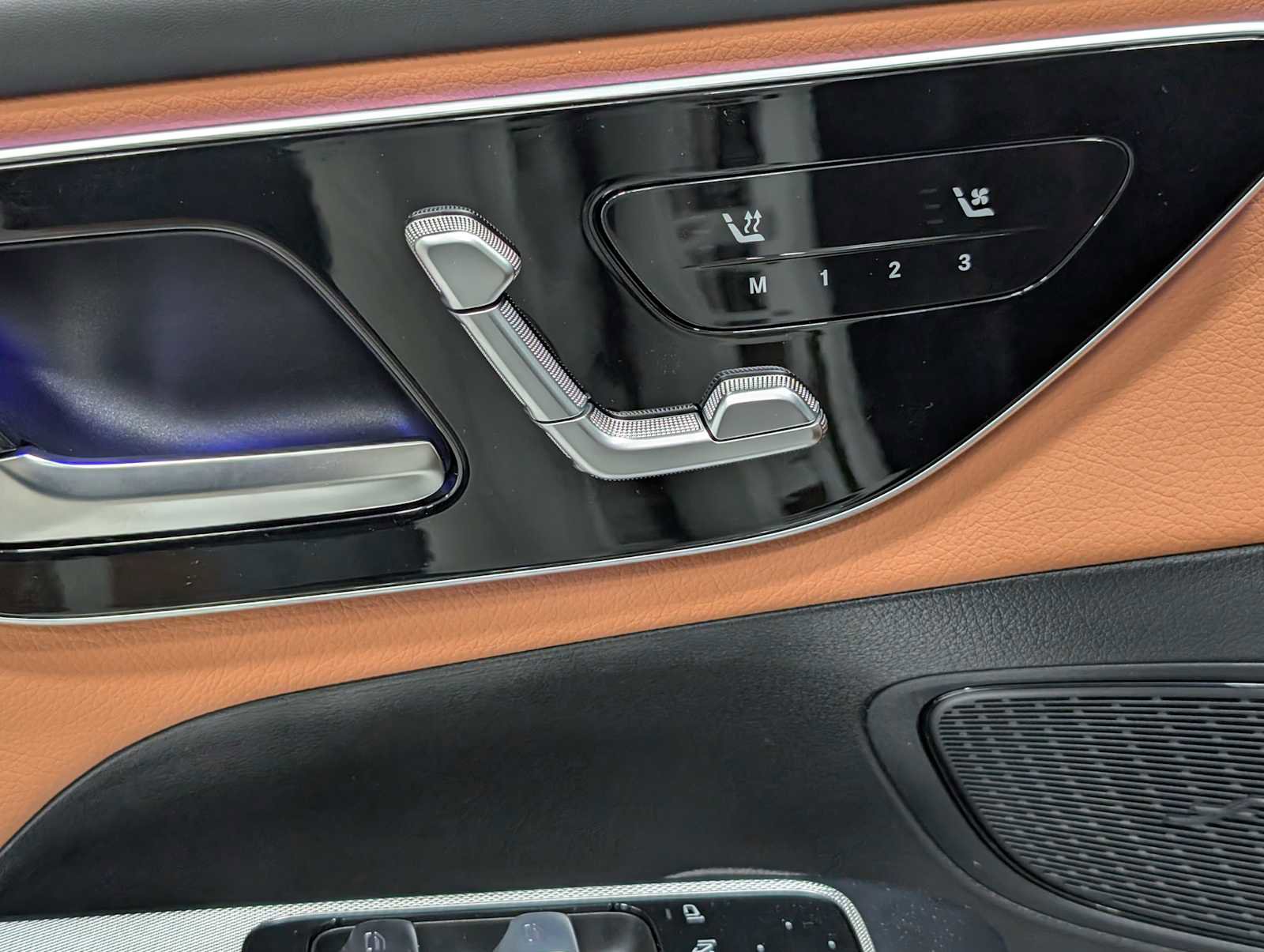 New 2026 Mercedes-Benz GLC 43 AMG 4MATIC image 35