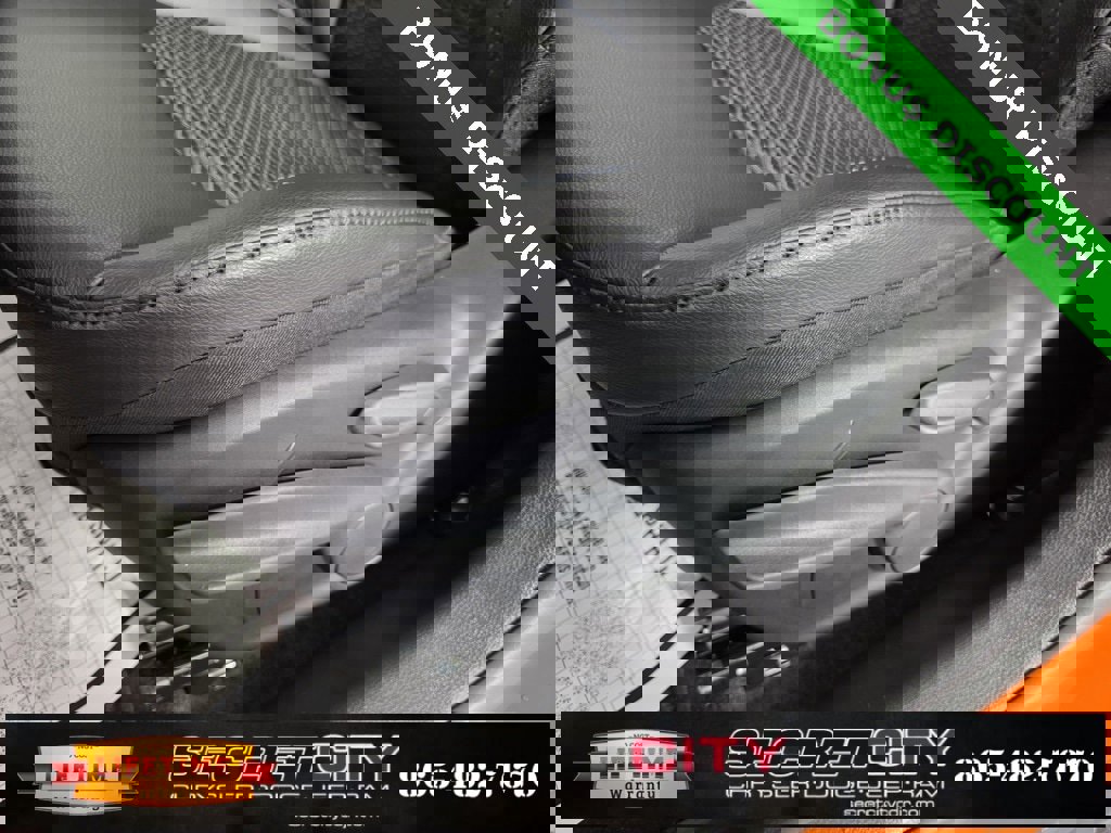 New 2026 Jeep Compass Latitude image 13