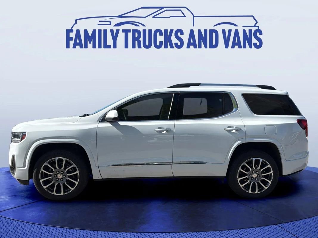 Used 2023 GMC Acadia Denali AWD/4WD image 2
