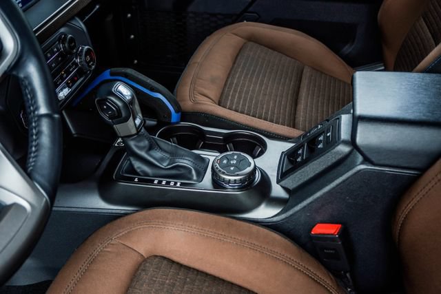 Used 2023 Ford Bronco Outer Banks AWD/4WD image 19