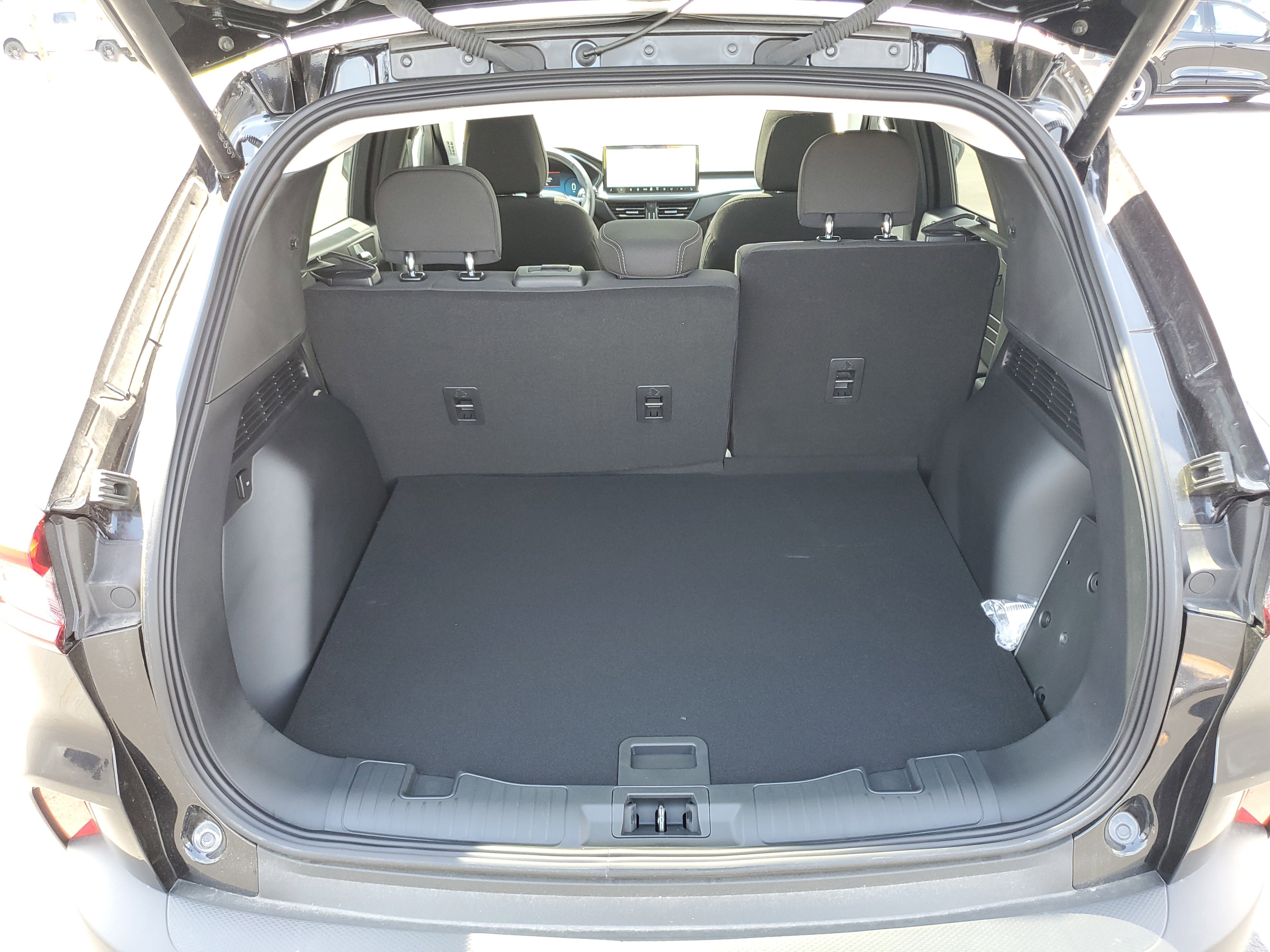 Used 2024 Ford Escape Active w/ Tech Pack #2 image 9