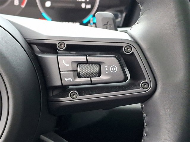 Used 2025 Porsche 911 Carrera image 28