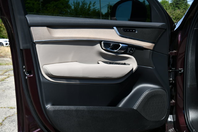 New 2026 Volvo XC90 B6 Plus w/ Protection Package AWD/4WD image 10