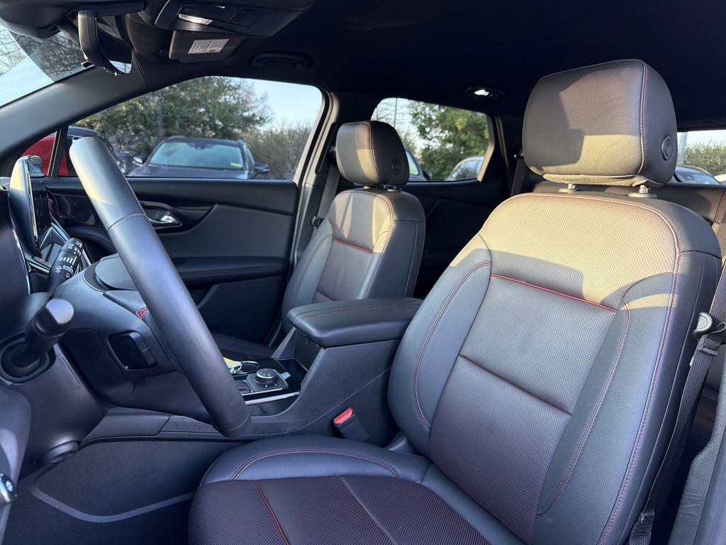 Used 2023 Chevrolet Blazer RS w/ Driver Confidence II Package image 17