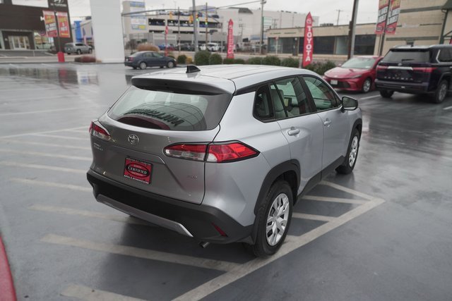 Certified 2025 Toyota Corolla Cross L image 7