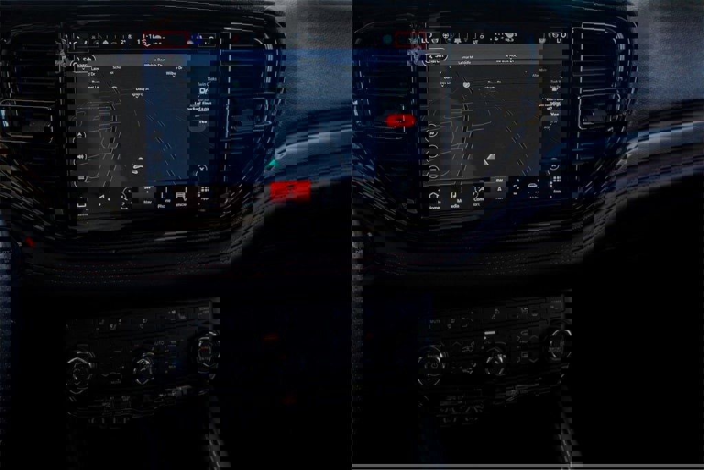 Used 2024 Dodge Durango R/T image 13