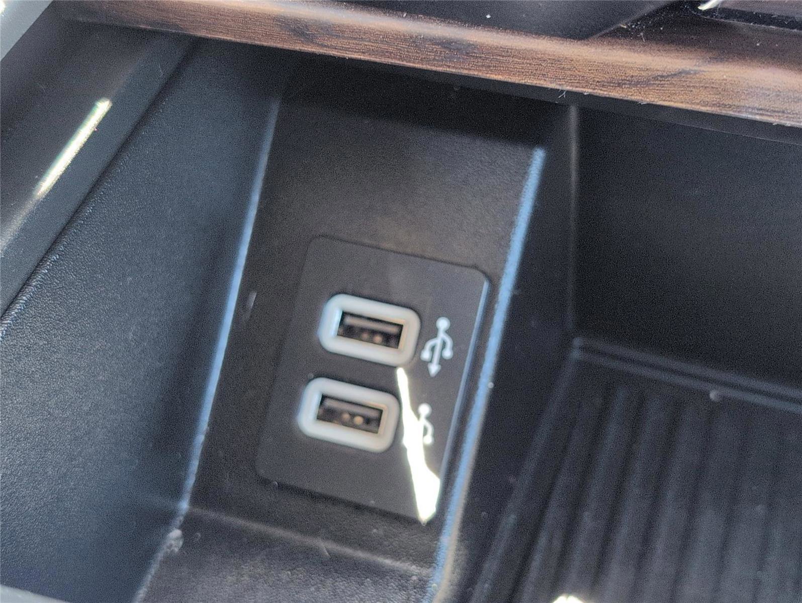 Used 2020 Ford F150 Lariat w/ Equipment Group 502A Luxury image 42