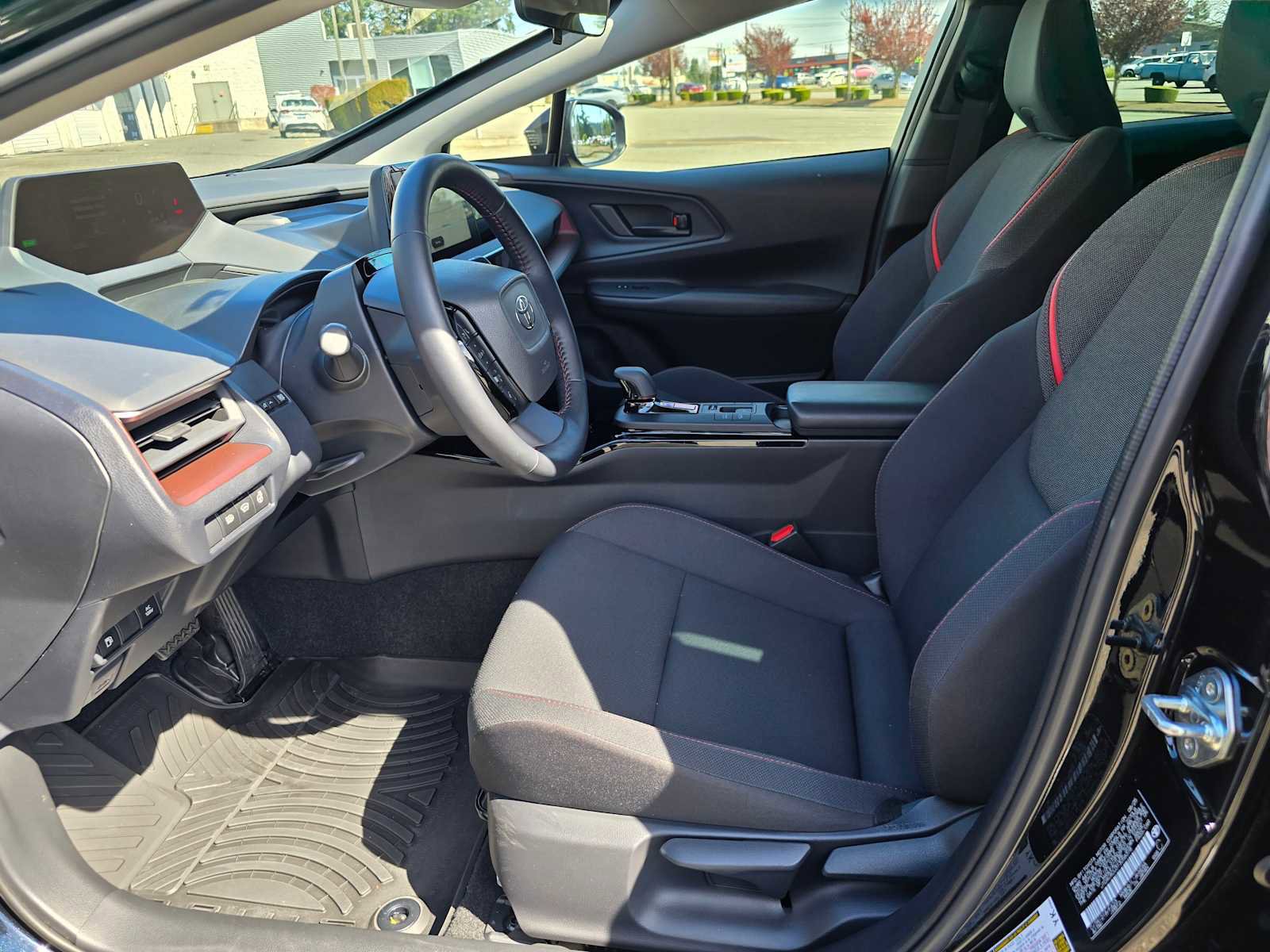 Used 2026 Toyota Prius Plug-In Hybrid FWD image 20