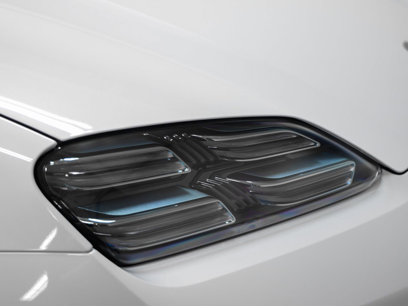 New 2025 Porsche Macan 4S Electric image 18