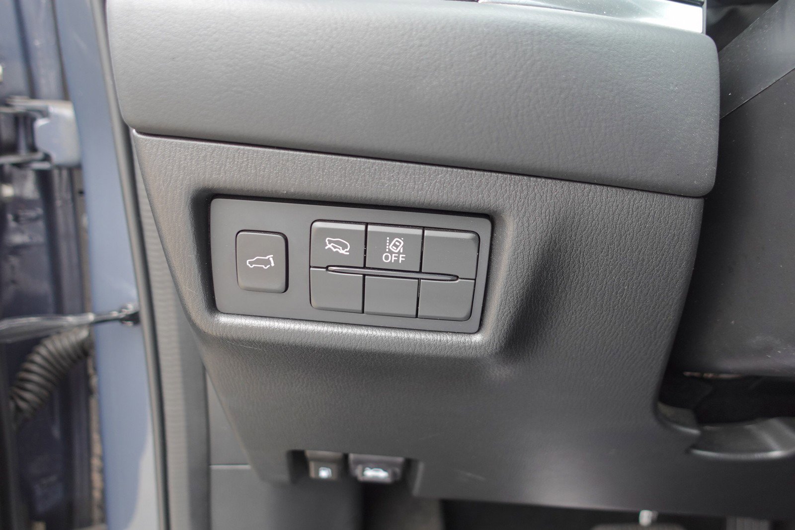 Certified 2024 MAZDA CX-5 Carbon Edition image 12