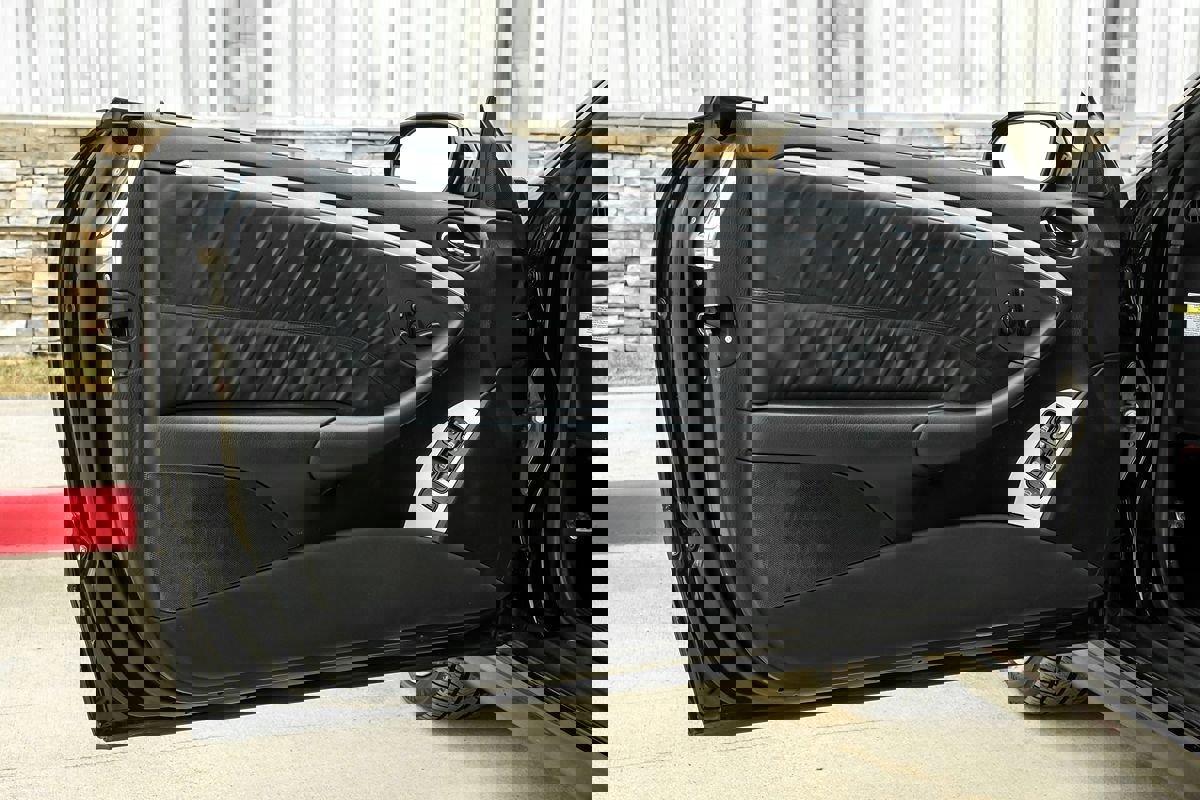 Used 2007 Mercedes-Benz CLK 63 AMG Cabriolet image 38