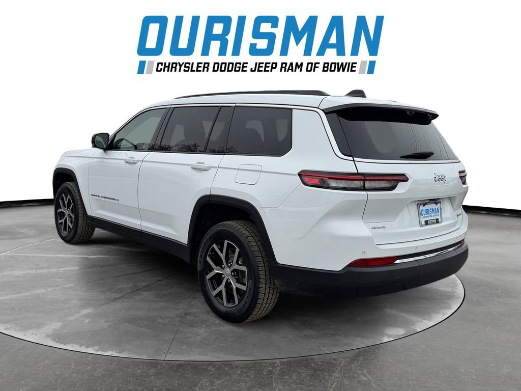 Used 2024 Jeep Grand Cherokee L Limited w/ Luxury Tech Group II image 4