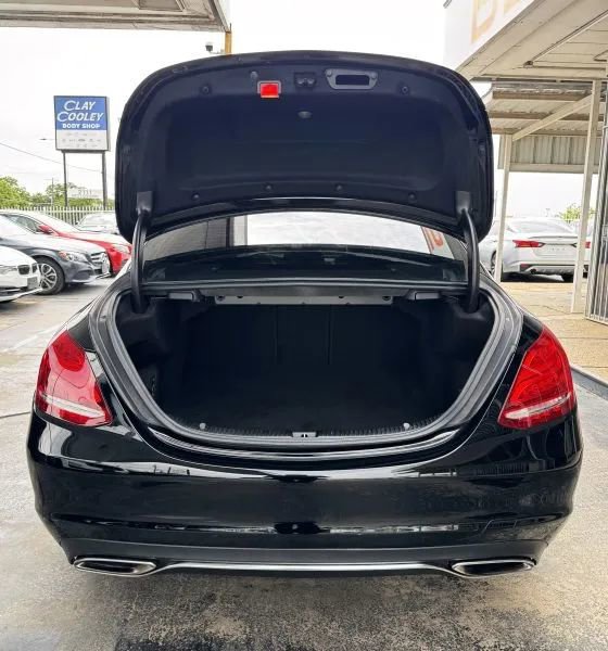 Used 2015 Mercedes-Benz C 300 4MATIC Sedan image 14