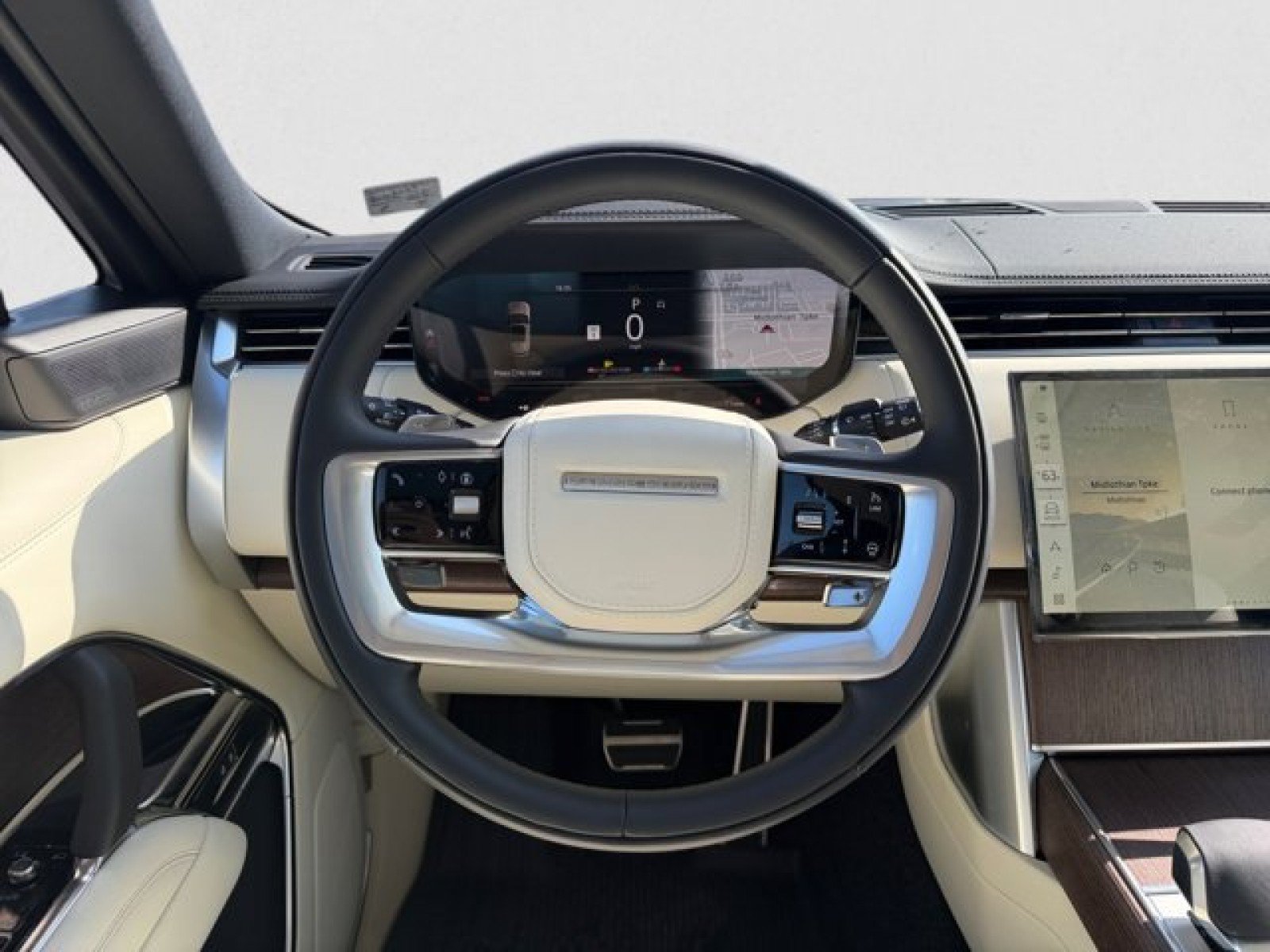 New 2026 Land Rover Range Rover Long Wheelbase SE AWD/4WD image 15