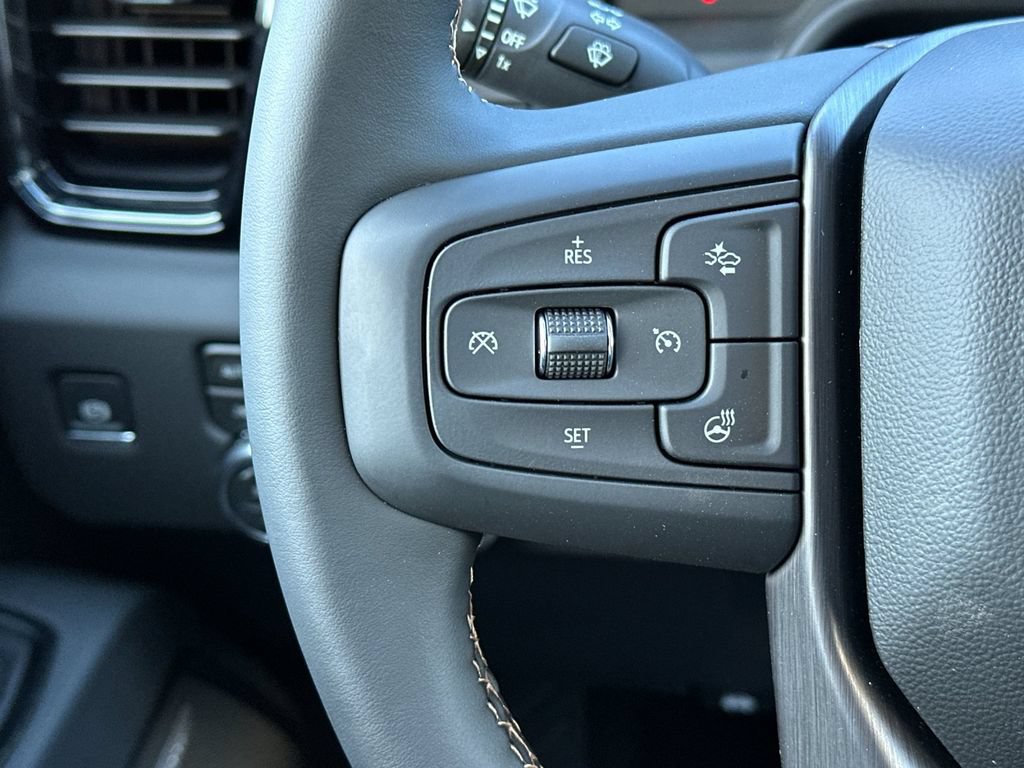 New 2026 GMC Sierra 2500 AT4 w/ AT4 Premium Plus Package AWD/4WD image 27