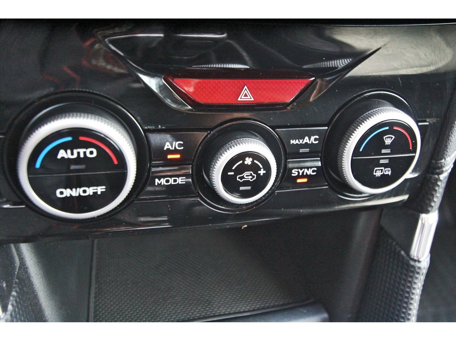 Certified 2024 Subaru Forester Touring AWD/4WD image 28