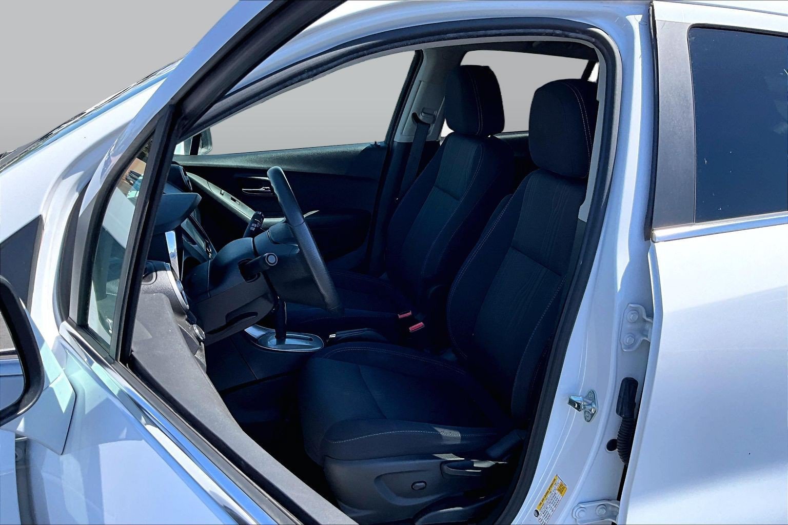 Used 2016 Chevrolet Trax LT AWD/4WD image 22