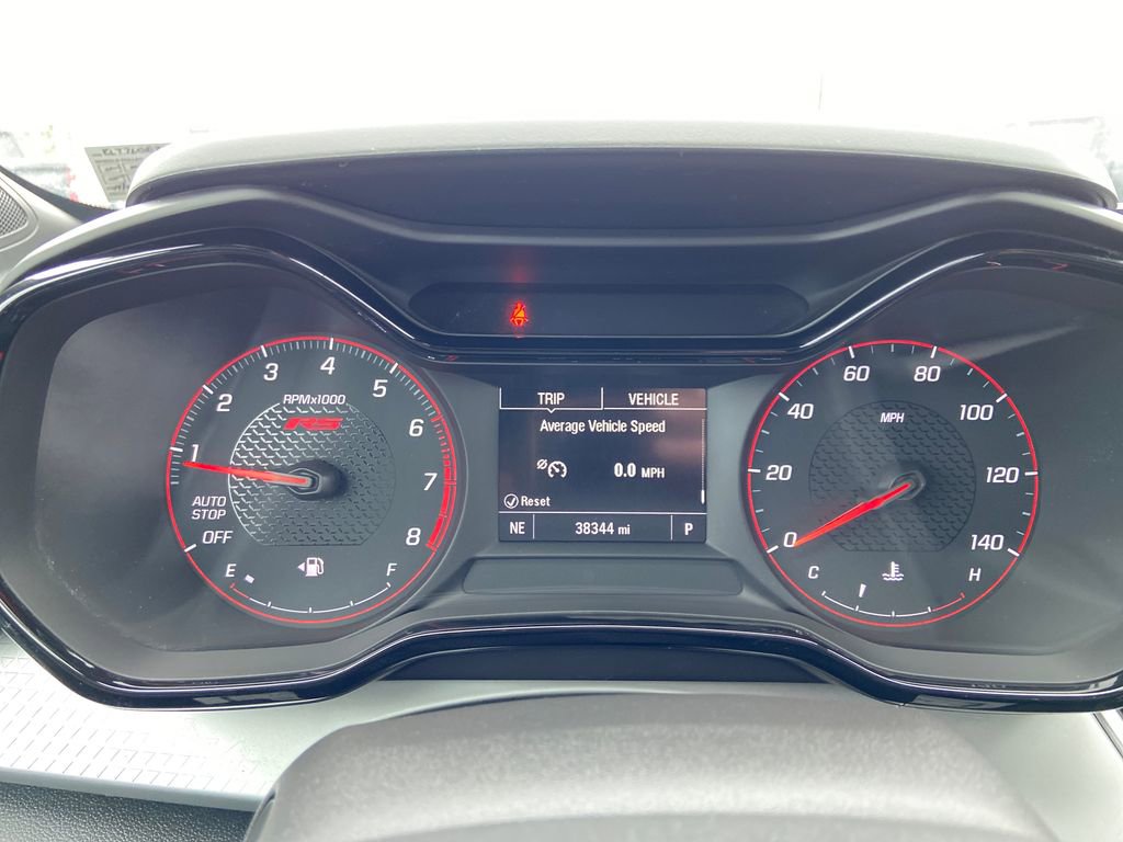 Used 2024 Chevrolet Trax RS w/ Sunroof Package image 24