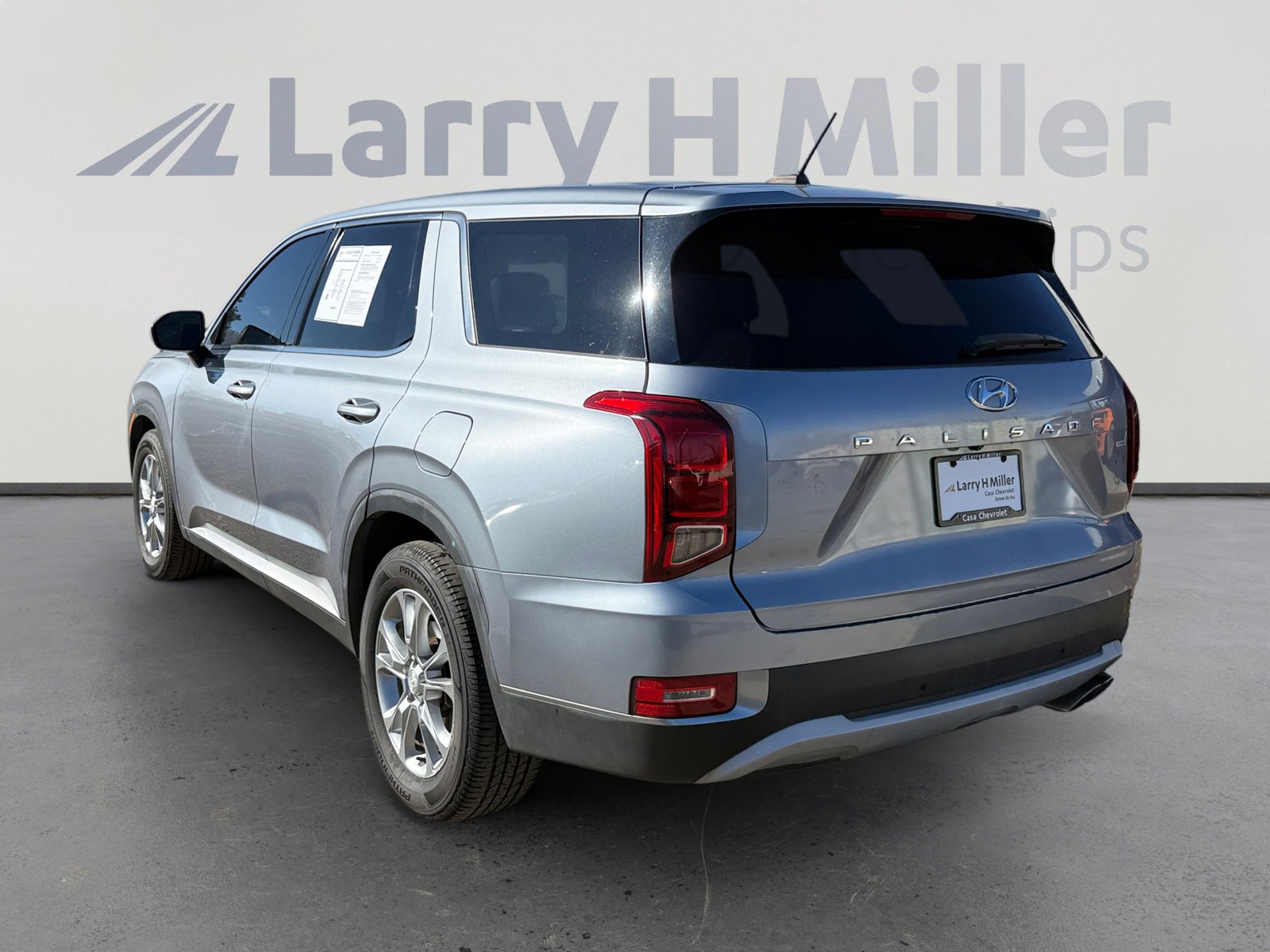 Used 2020 Hyundai Palisade SE image 3