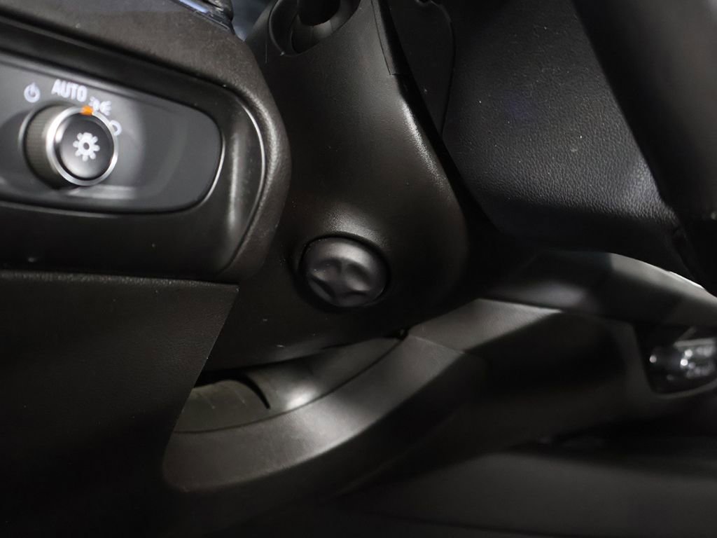 Used 2021 Buick Enclave Avenir w/ Avenir Technology Package image 44