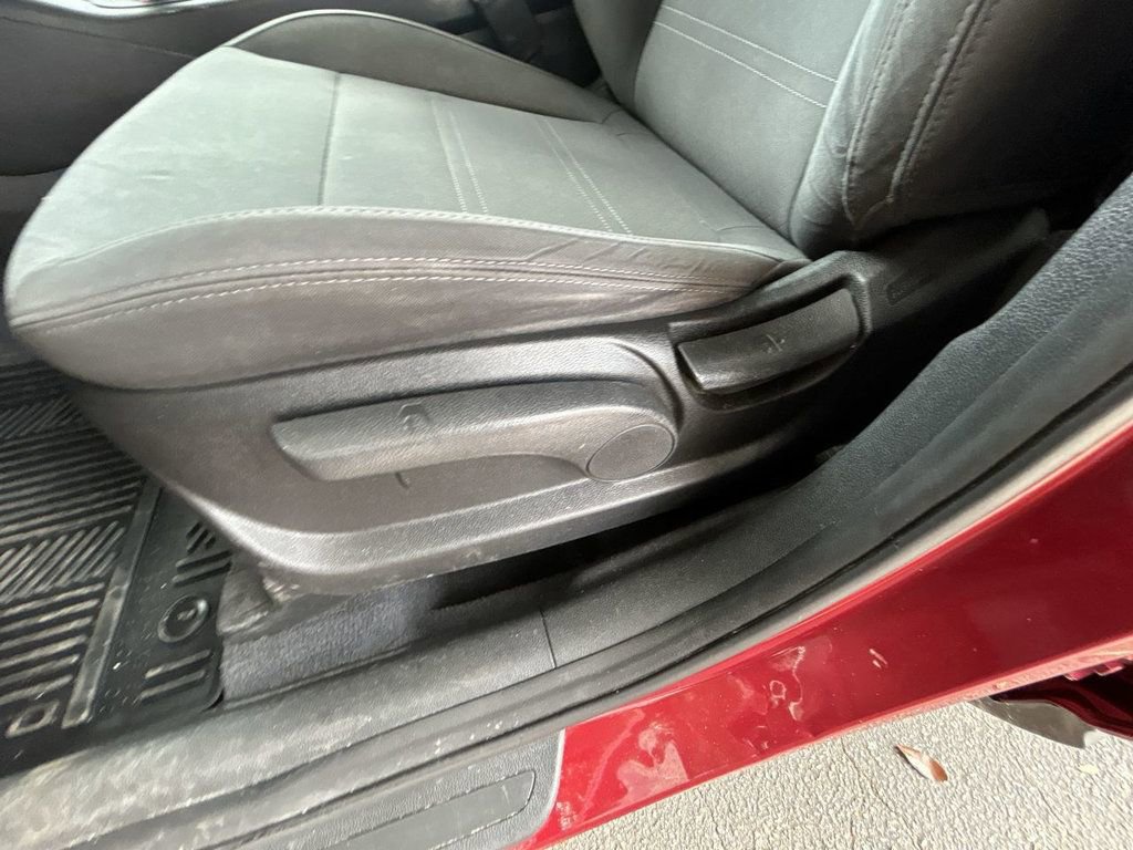 Used 2020 Kia Sorento LX FWD image 13