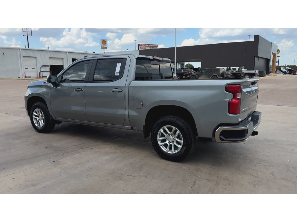 New 2026 Chevrolet Silverado 1500 LT w/ Z71 Off-Road Package AWD/4WD image 6