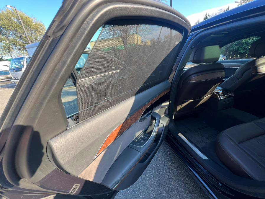 Used 2019 Audi A8 L 3.0T w/ Executive Package image 17