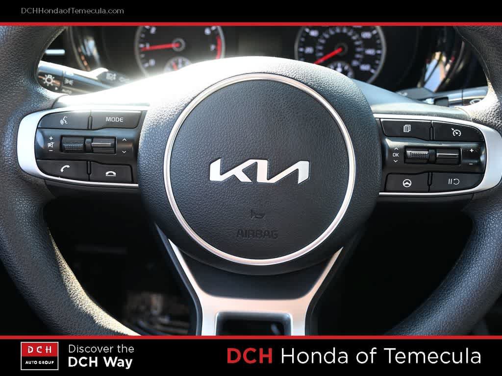 Used 2023 Kia K5 LXS FWD image 9