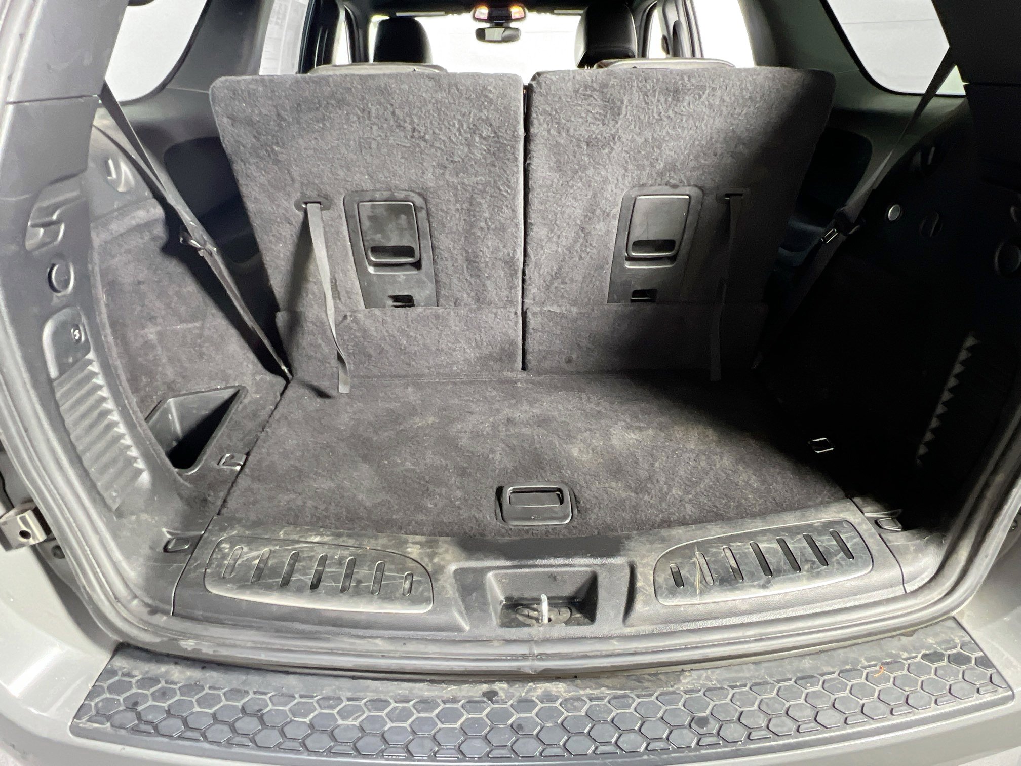 Used 2022 Dodge Durango R/T w/ Blacktop Package AWD/4WD image 26