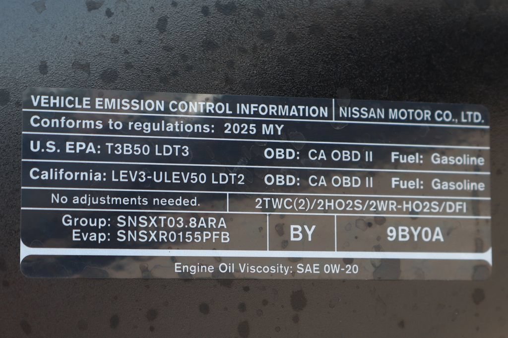 Used 2025 Nissan Frontier S RWD image 15