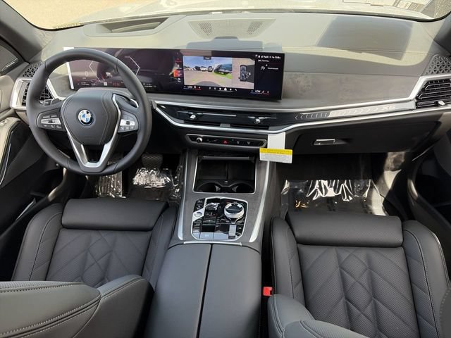 Used 2026 BMW X5 xDrive50e w/ Executive Package AWD/4WD image 15