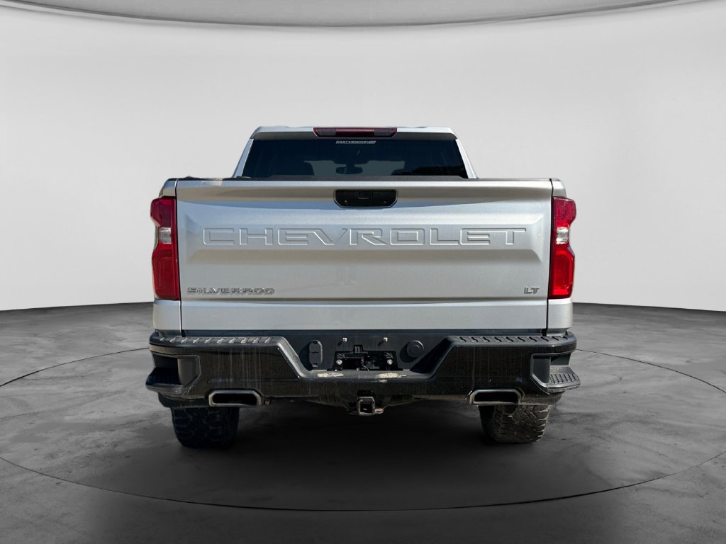 Used 2022 Chevrolet Silverado 1500 LT Trail Boss w/ Bed Protection Package AWD/4WD image 8