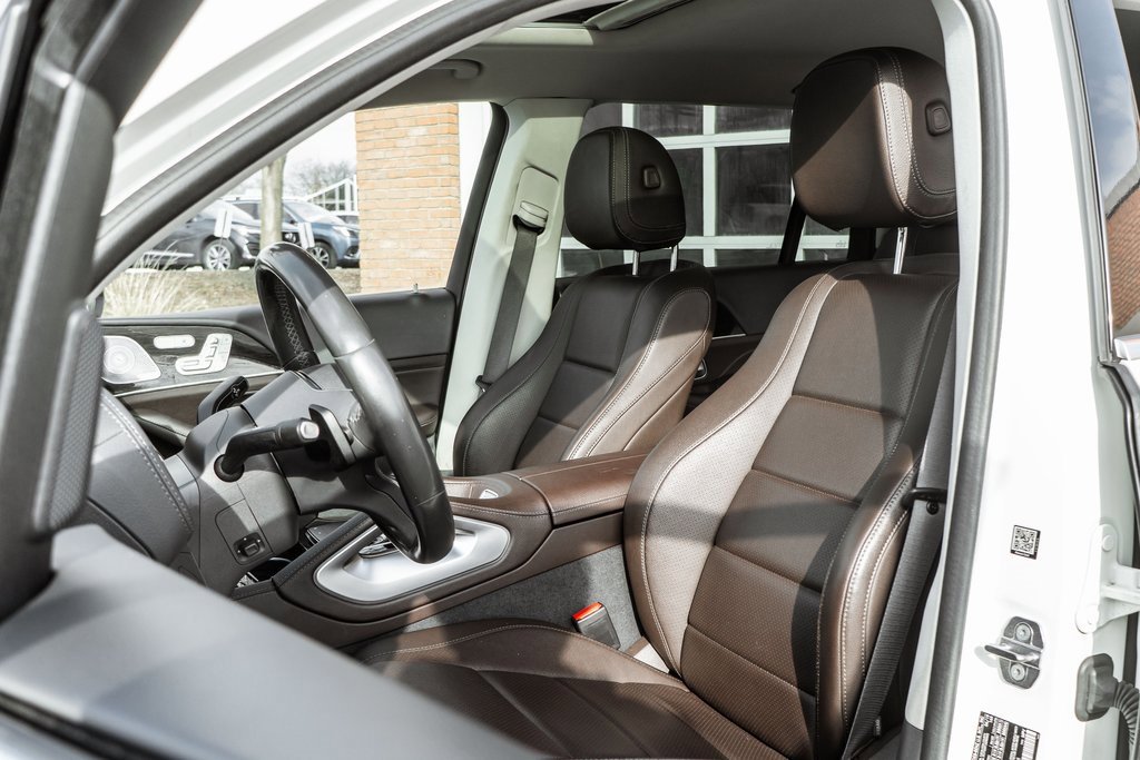 Used 2020 Mercedes-Benz GLS 450 4MATIC image 6