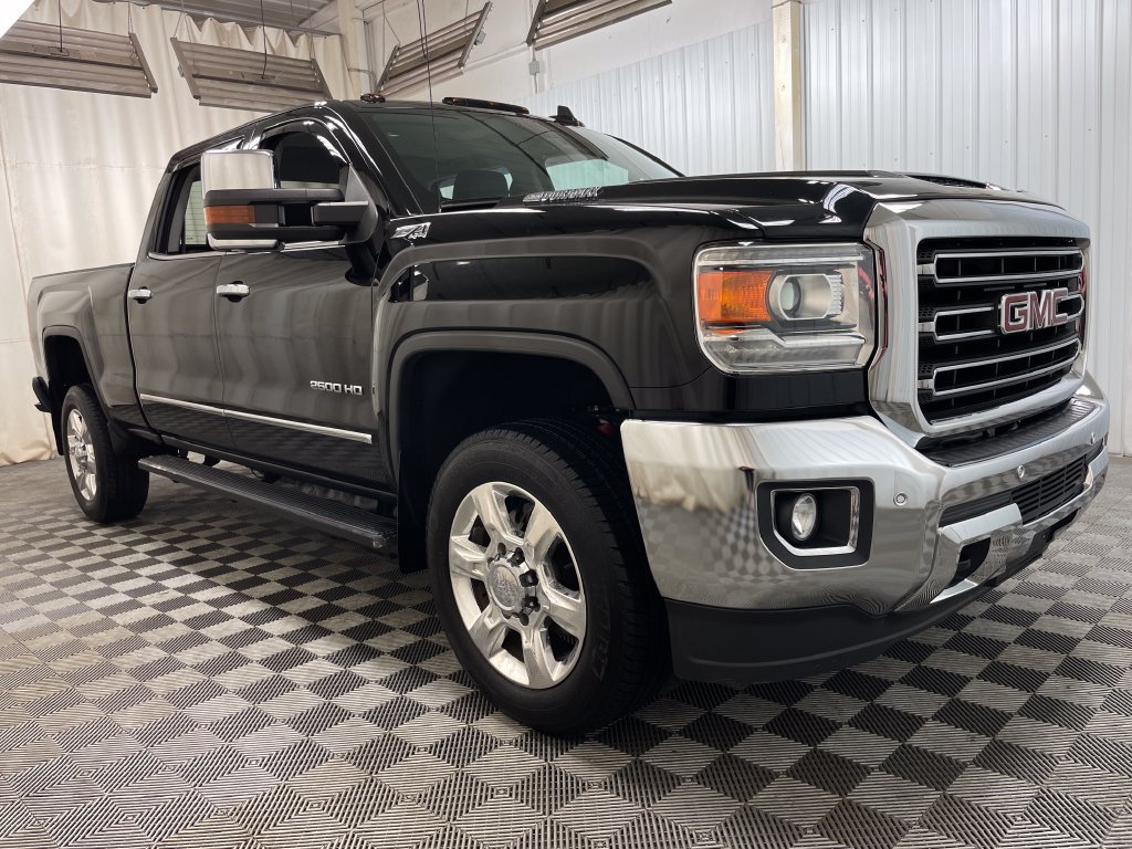 Used 2018 GMC Sierra 2500 SLT w/ Duramax Plus Package AWD/4WD image 50