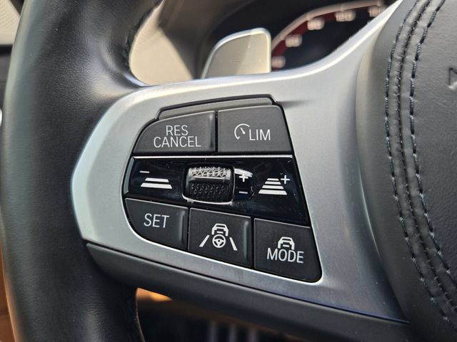 Used 2022 BMW M550i xDrive w/ Executive Package AWD/4WD image 24