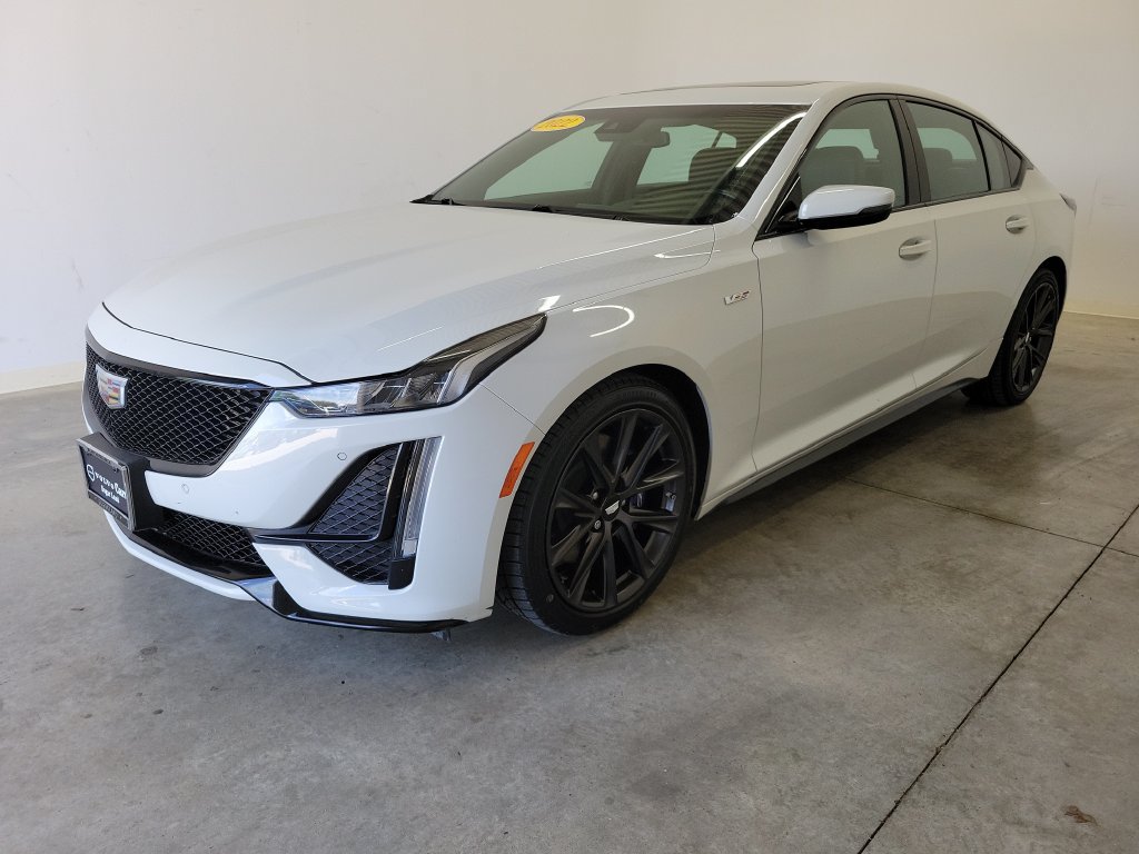 Used 2022 Cadillac CT5 V RWD image 33