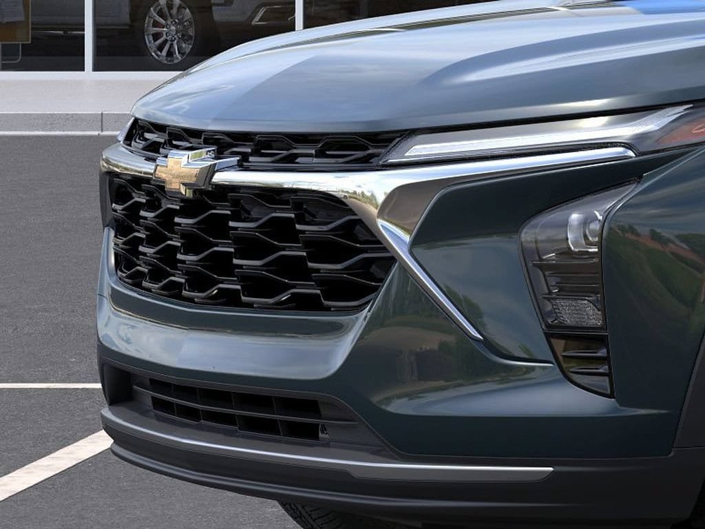 New 2026 Chevrolet Trax LT w/ LT Convenience Package FWD image 13