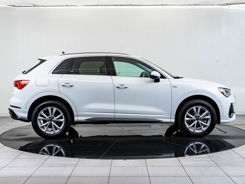 Certified 2025 Audi Q3 2.0T Premium Plus w/ Premium Plus Package image 11