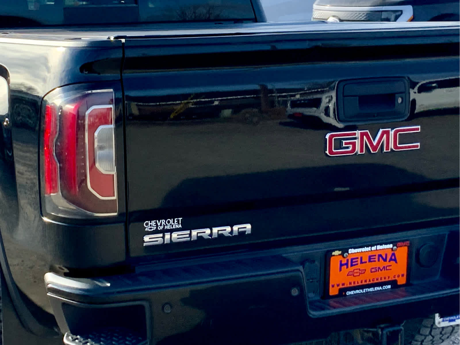 Used 2018 GMC Sierra 1500 Denali image 15