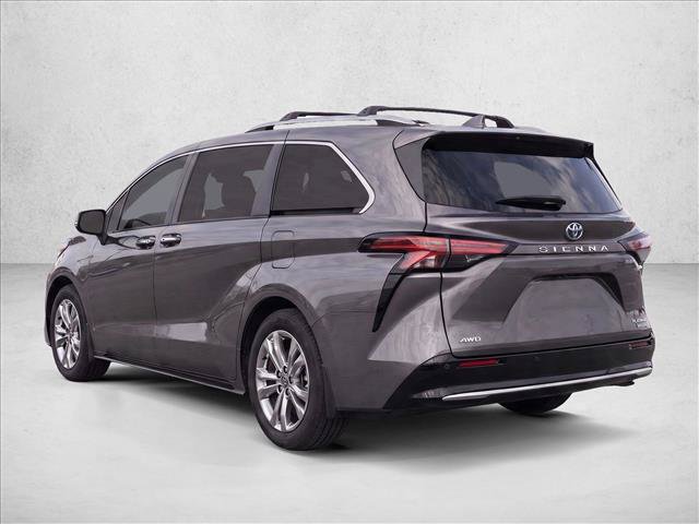 Used 2024 Toyota Sienna Platinum AWD/4WD image 5