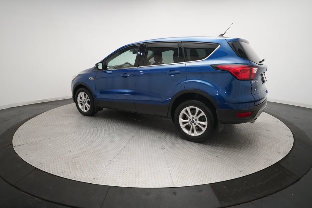 Used 2019 Ford Escape SE FWD image 32
