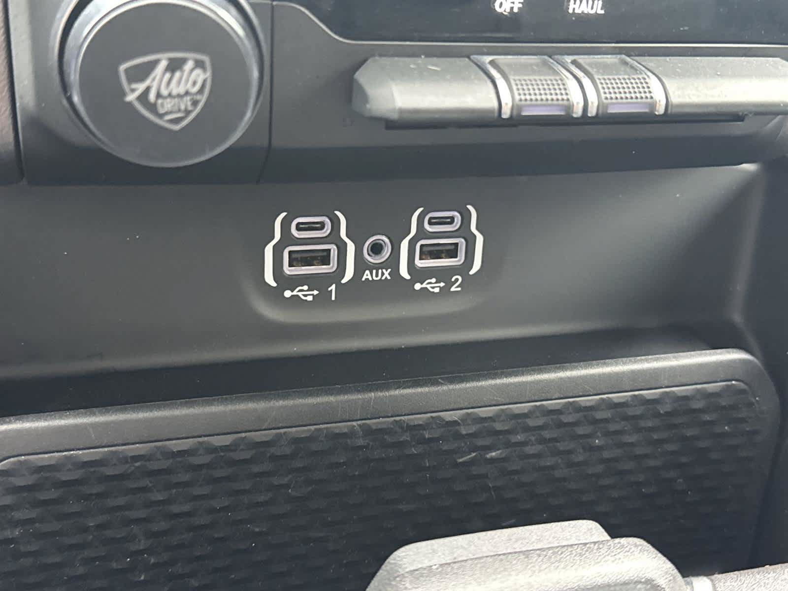 Used 2021 RAM 1500 Big Horn AWD/4WD image 25