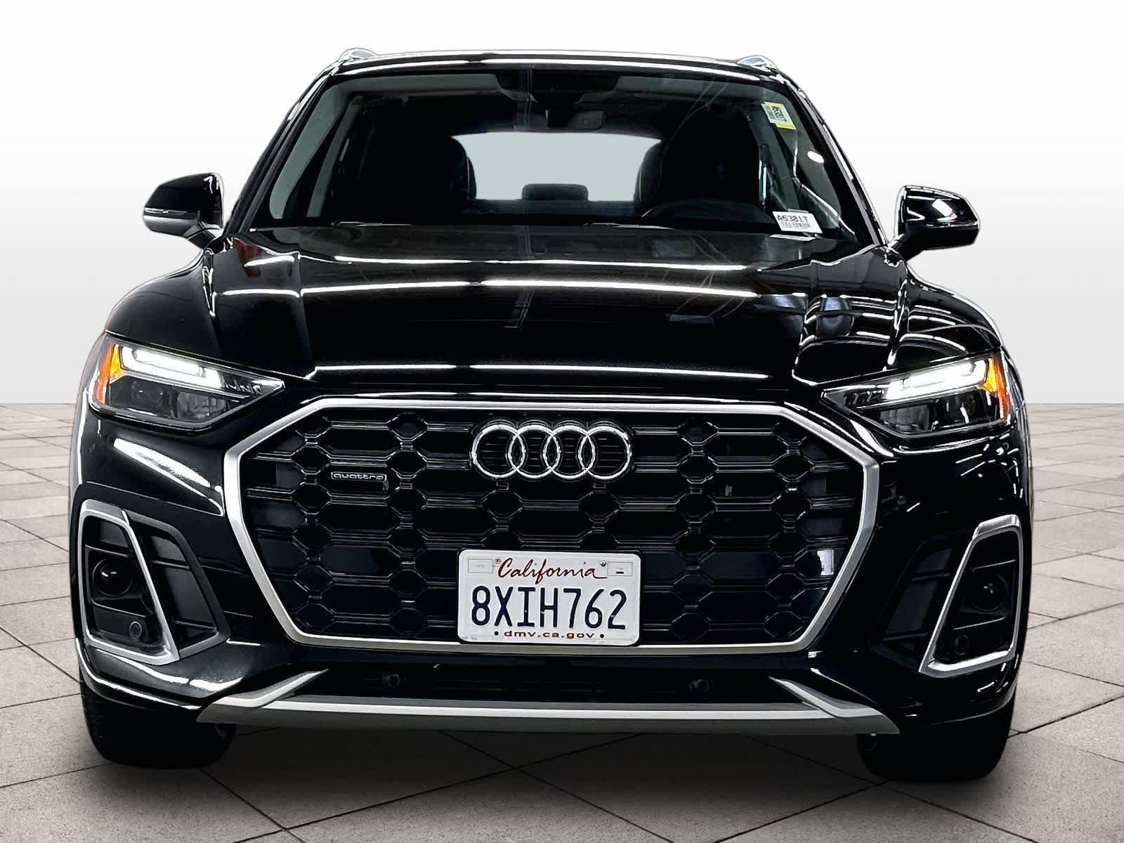 Used 2021 Audi Q5 e Premium w/ Convenience Package AWD/4WD image 3