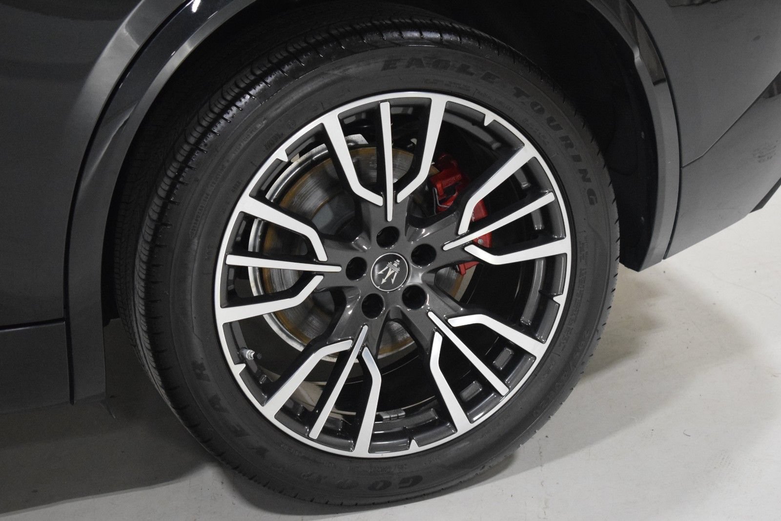 Certified 2023 Maserati Grecale Modena AWD/4WD image 6