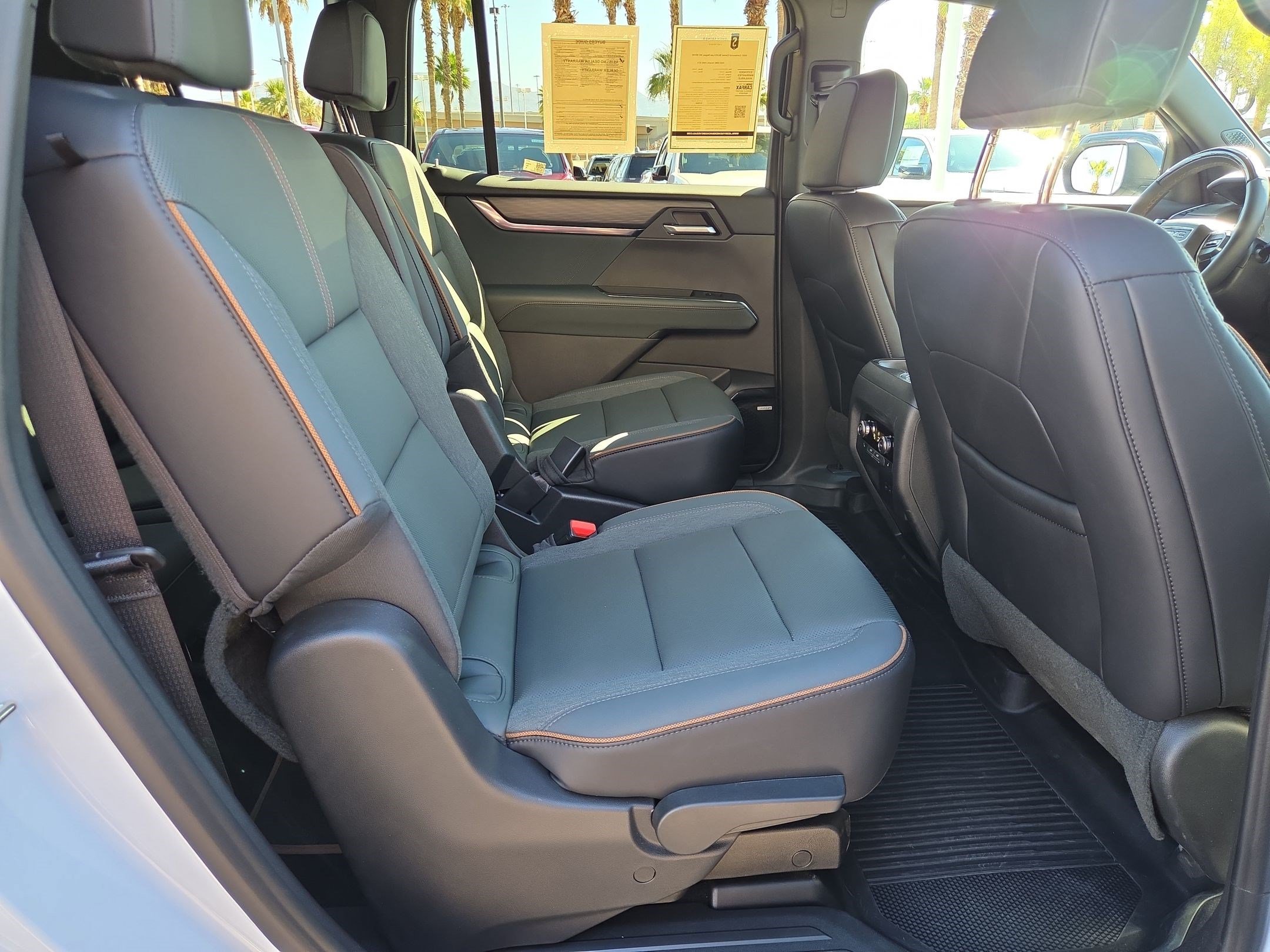 Certified 2026 GMC Acadia AT4 w/ Super Cruise Package AWD/4WD image 27