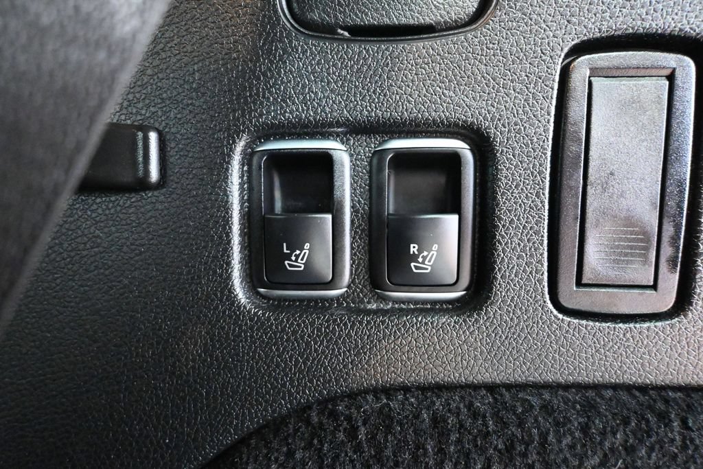 Used 2017 Mercedes-Benz GLS 550 4MATIC image 44