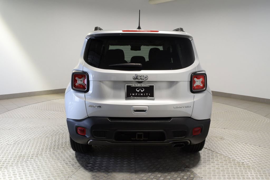 Used 2019 Jeep Renegade Limited w/ UConnect 8.4 Nav Group AWD/4WD image 4